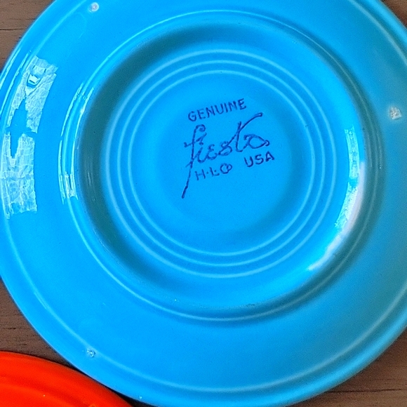 Set of Five colorful plates - Picture 5 of 7